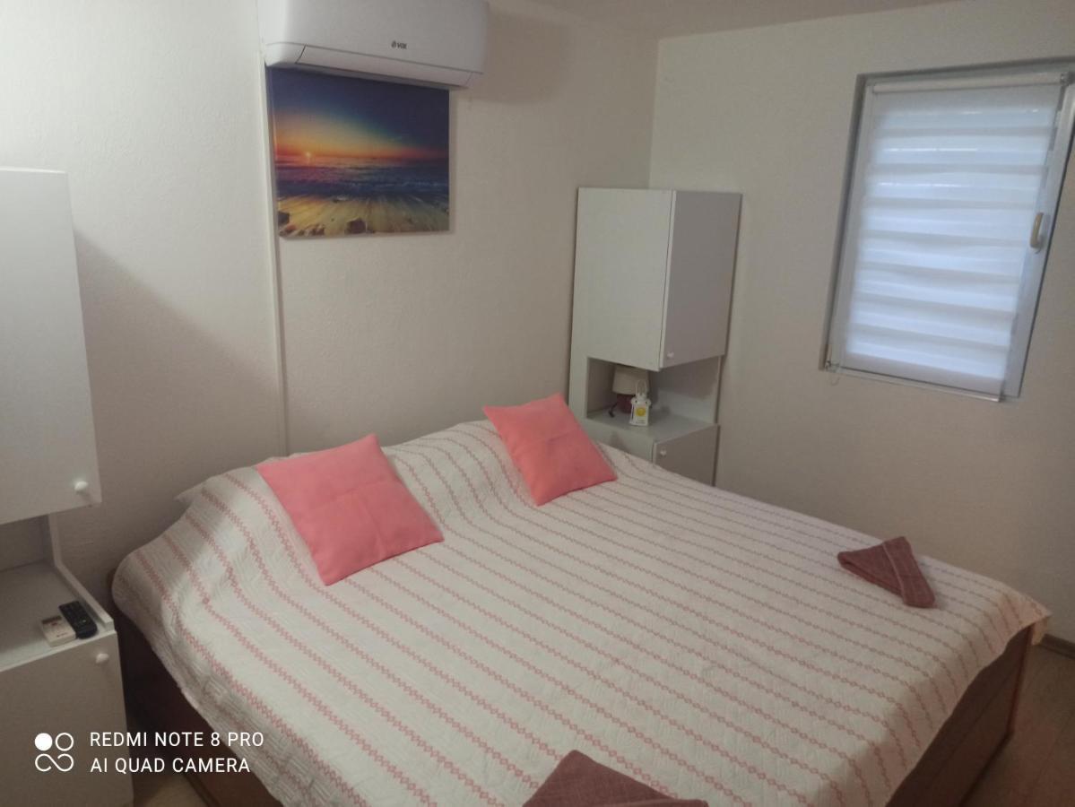 Sunce Apartman Bratkovice 1-8C Lejlighed Drače Eksteriør billede